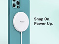 Der Aukey Magnetische Wireless Charger kostet weniger als 20 Euro. (Bild: Aukey)