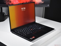 Aufrüstbar und günstig: Lenovo ThinkPad E14 Gen 6 AMD Laptop im Test