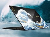 MSI verziert das Prestige 13 AI+ Evo mit einem berühmten Kunstwerk. (Bildquelle: MSI, bearbeitet)