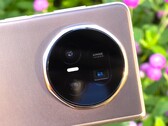 Honor dürfte beim Magic V5 die Kamera deutlich verbessert haben wie Makro-Aufnahmen vermuten lassen. (Bildquelle: @feni_book)