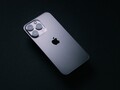 Das Apple iPhone 13 Pro Max lässt sich mit bis zu 26 Watt aufladen. (Bild: Howard Bouchevereau)