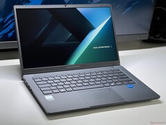 Asus ExpertBook B1 im Test - 14-Zoll Office-Laptop mit Win 11 Pro und 3 Jahren Garantie für 700 Euro