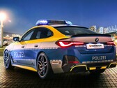 Auch als Polizeiauto macht der getunte BMW i4 eine gute Figur (Bild: AC Schnitzer)