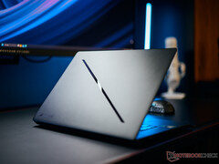 Schlanker Gamer überzeugt auch mit RTX 5070 Ti Laptop - Asus ROG Zephyrus G16 2025 im Test