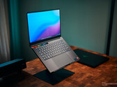 Dünner und mit OLED, aber maximal mit der RTX 5070 Laptop - Razer Blade 14 2025 im Test