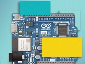 Arduino UNO R4: Neue Entwicklerplatine mit 32-Bit-Prozessor