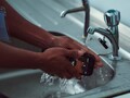 Das CAT S42 ist künftig nicht nur stoß- und wasserfest, sondern auch gegen Bakterien geschützt. (Bild: CAT Phones)